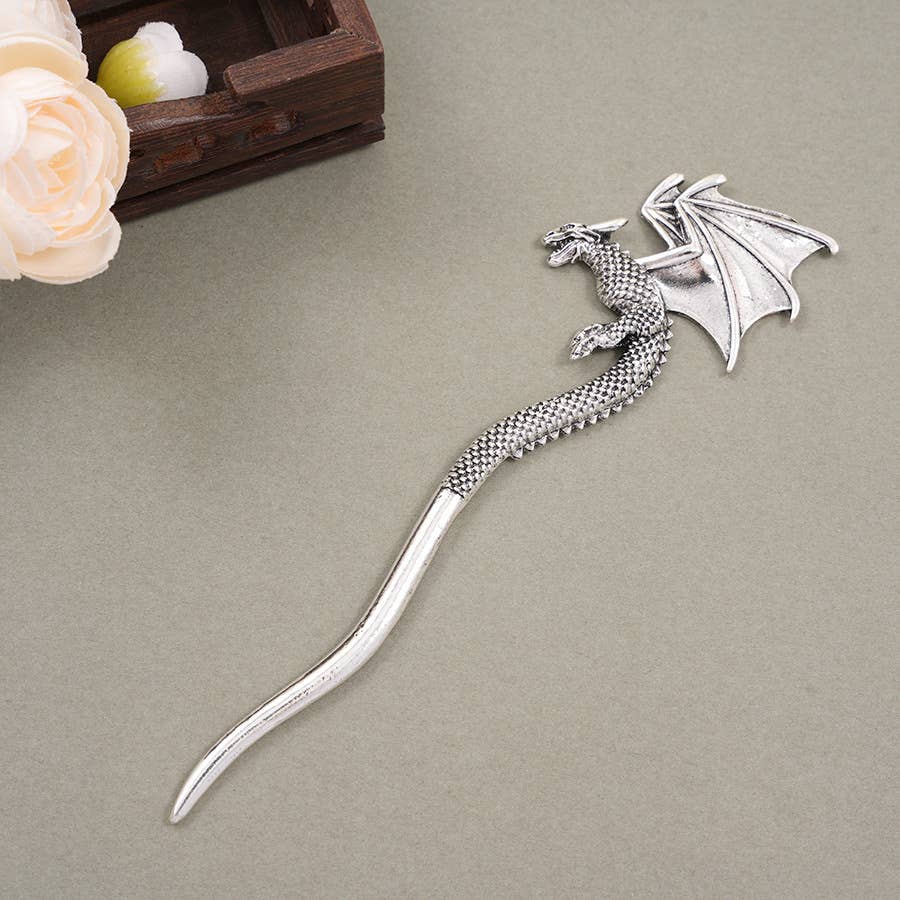 Retro Sickle Battle Axe Flying Dragon Hairpin