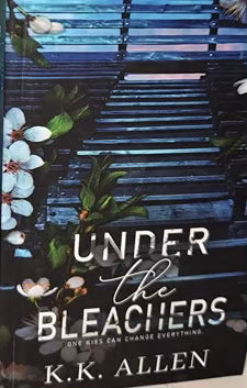 Under the bleachers (Hardcover)